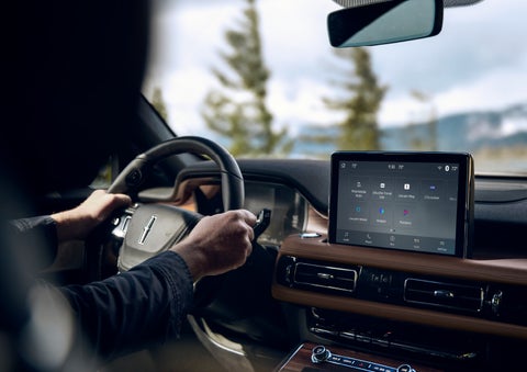 The center touch screen in a 2024 Lincoln Aviator® SUV is shown | Wallace Lincoln in Fort Pierce FL
