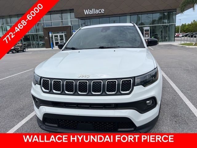 2023 Jeep Compass Latitude Lux