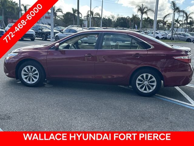 2016 Toyota Camry LE