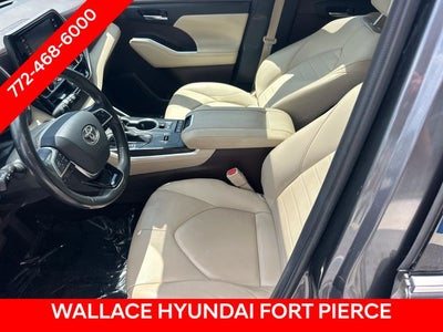 2020 Toyota Highlander XLE