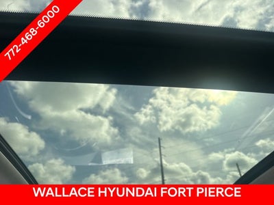 2017 Hyundai Santa Fe Sport 2.0T Ultimate