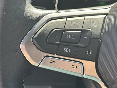 2023 Volkswagen Atlas Cross Sport 2.0T SE