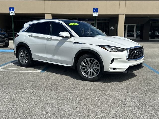 2023 INFINITI QX50 LUXE