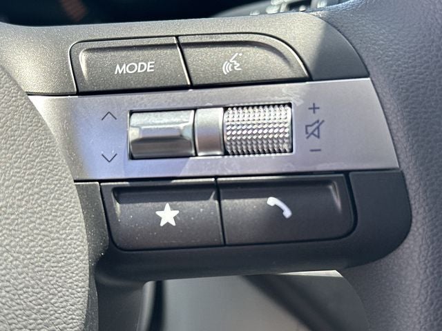 2025 Hyundai Kona SE