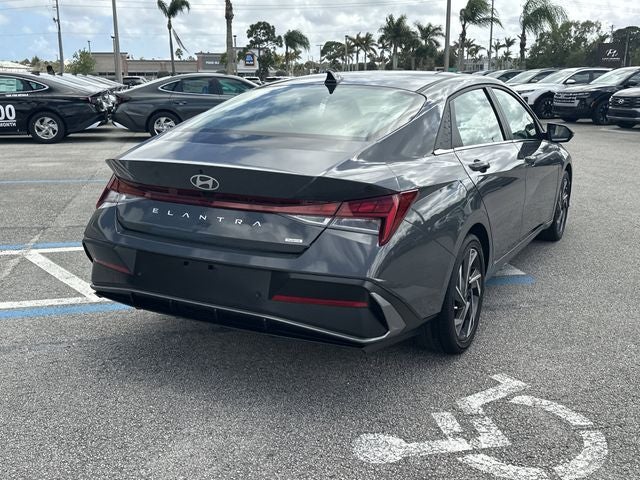 2024 Hyundai Elantra Hybrid Limited
