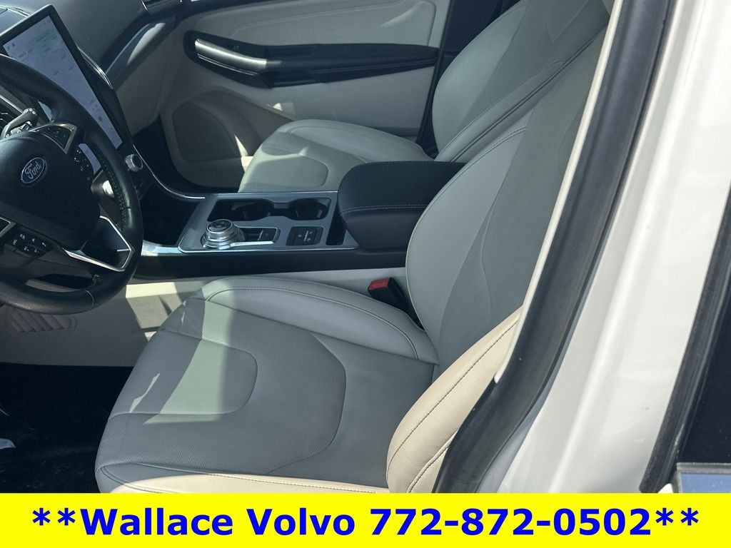 2021 Ford Edge Titanium