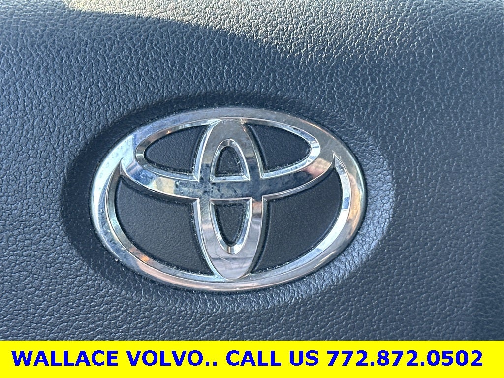 2017 Toyota Prius Four