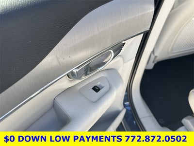 2021 Volvo XC90 T5 Momentum