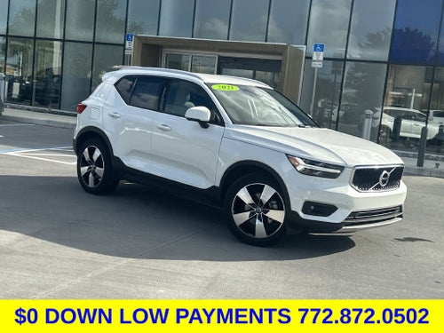2021 Volvo XC40 Momentum
