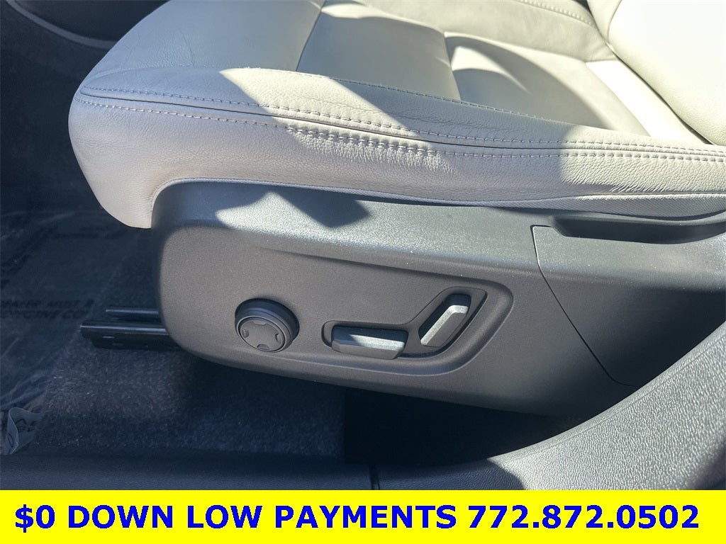 2021 Volvo XC40 Momentum