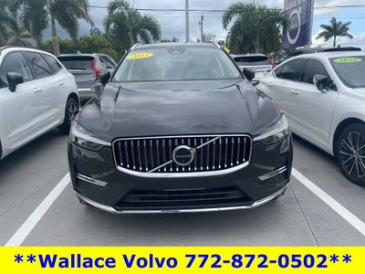 2023 Volvo XC60 B5 Plus Bright Theme