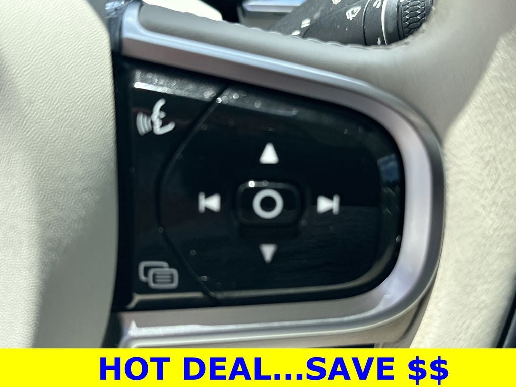 2024 Volvo XC60 B5 Core