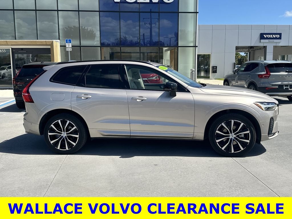 2024 Volvo XC60 B5 Plus Dark Theme