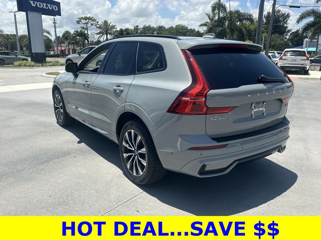 2024 Volvo XC60 B5 Plus Dark Theme