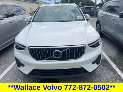 2024 Volvo XC40 B5 Plus Bright Theme