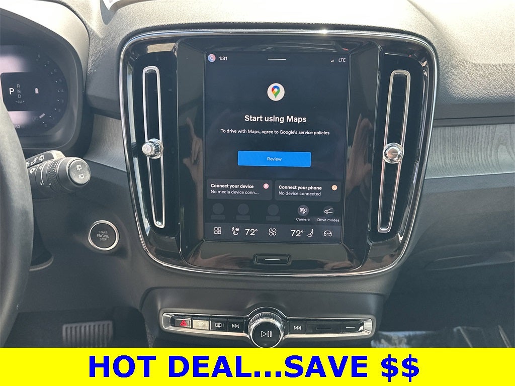 2025 Volvo XC40 B5 Core