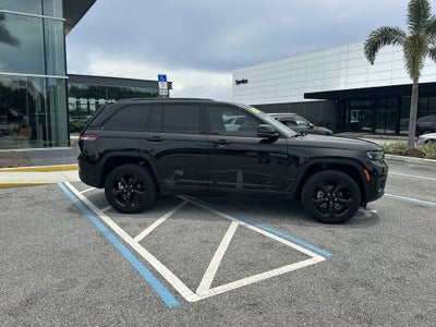 2024 Jeep Grand Cherokee Altitude X