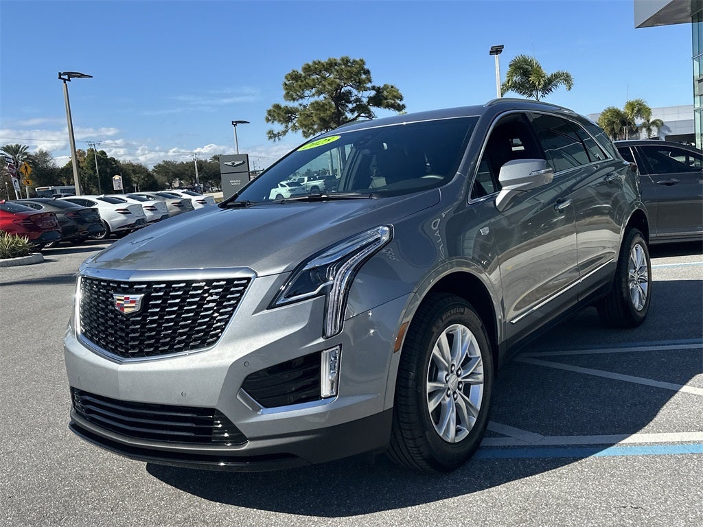 2025 Cadillac XT5 Luxury