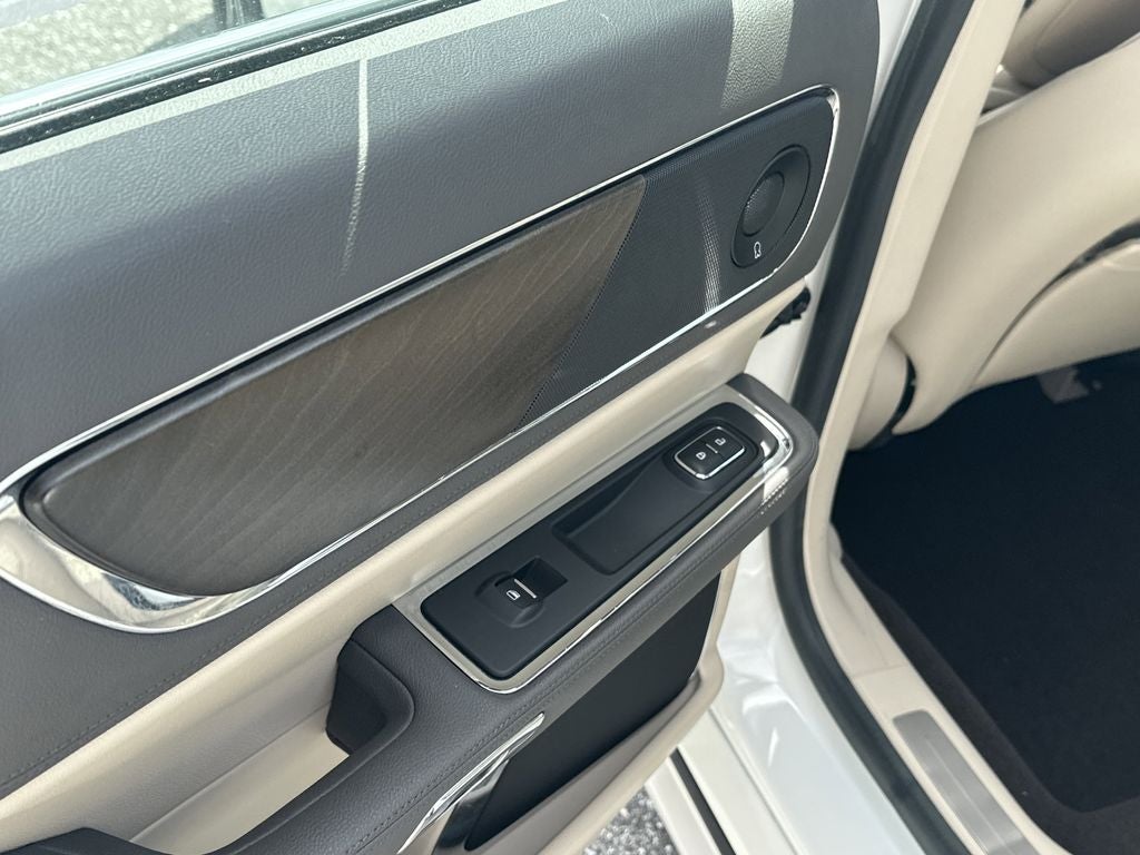 2020 Lincoln Continental Reserve