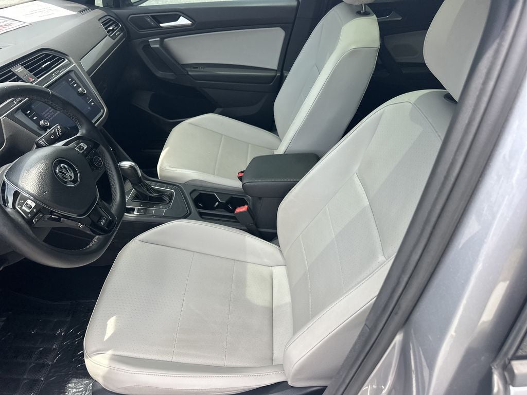 2021 Volkswagen Tiguan 2.0T SE R-Line Black