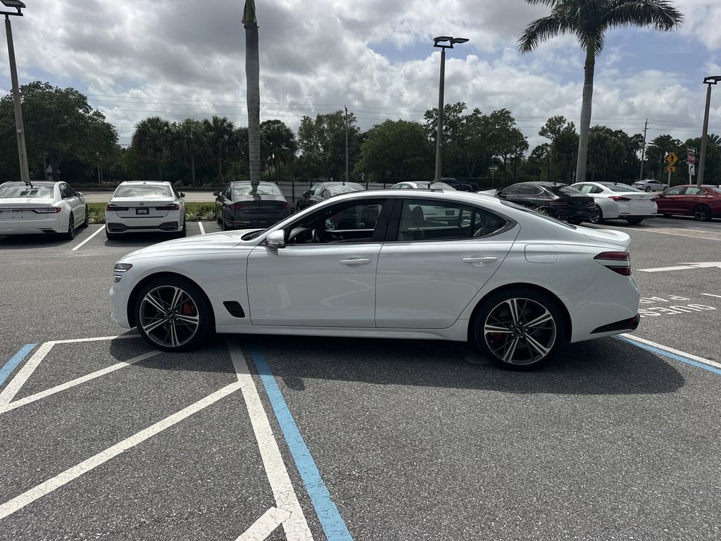 2024 Genesis G70 2.5T