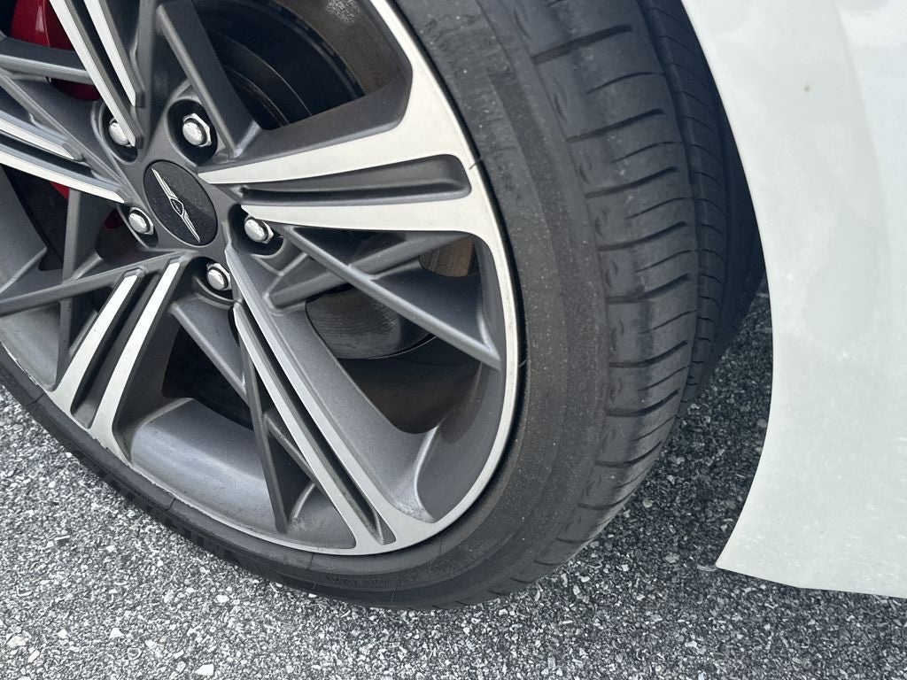 2024 Genesis G70 2.5T