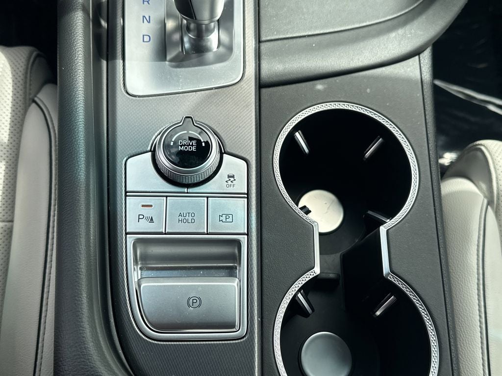 2024 Genesis G70 2.5T