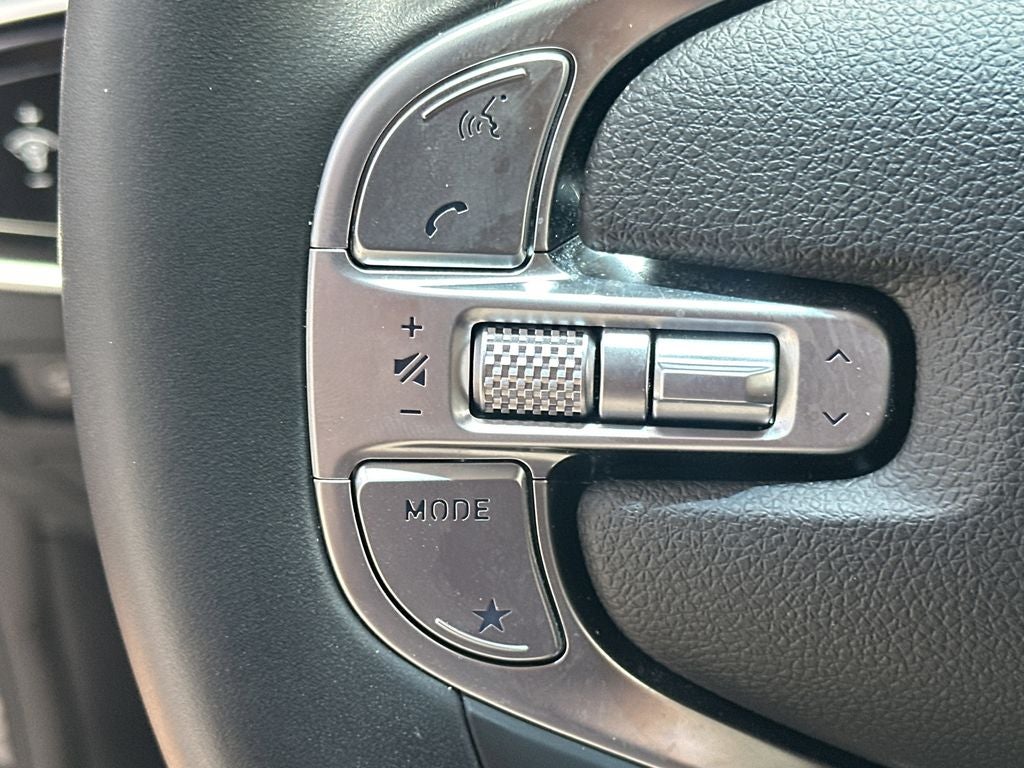 2025 Genesis GV70 2.5T Select
