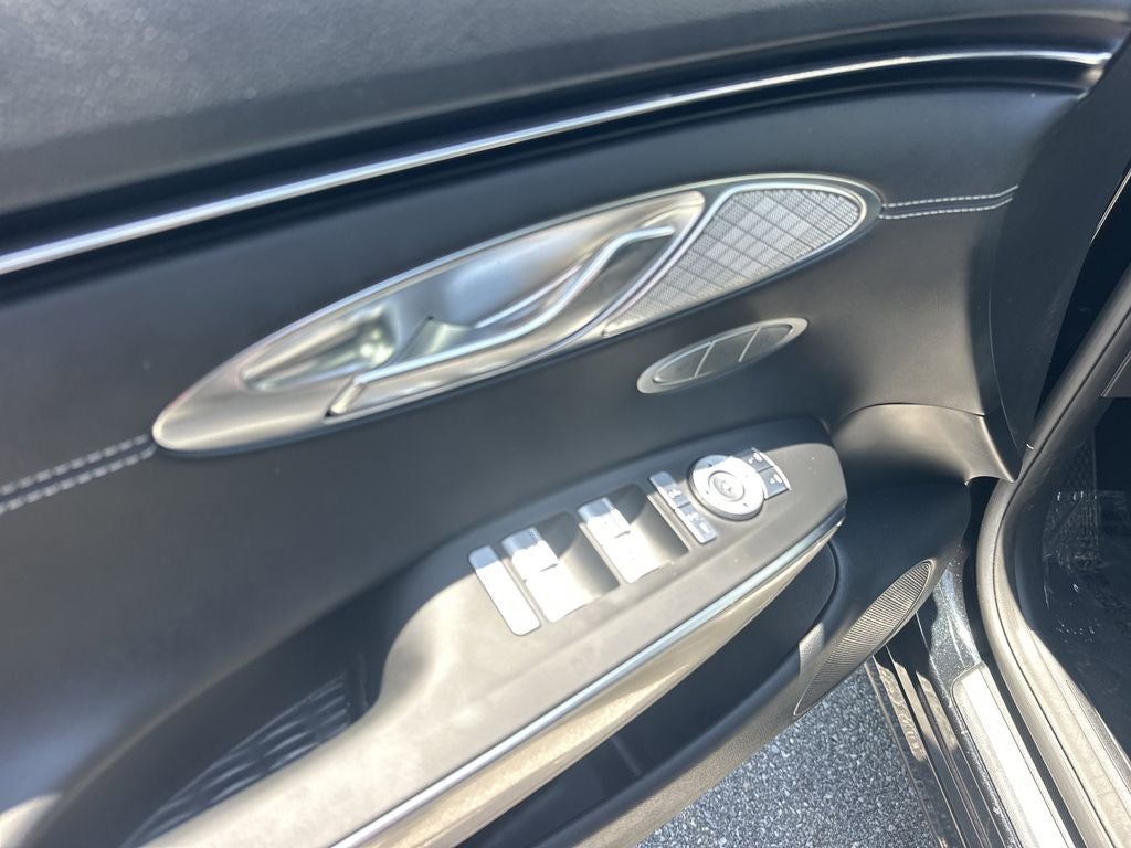 2025 Genesis GV70 2.5T Select