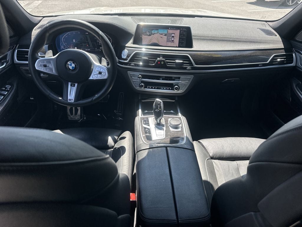 2021 BMW 7 Series 740i