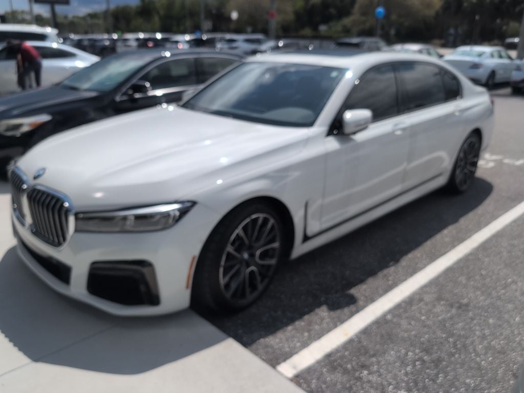 2021 BMW 7 Series 740i