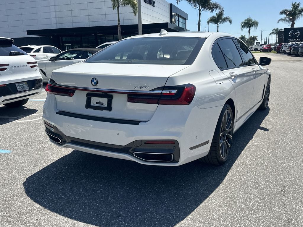 2021 BMW 7 Series 740i