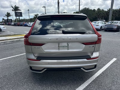 2023 Volvo XC60 B5 Plus Dark Theme