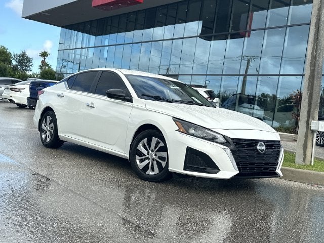 2025 Nissan Altima