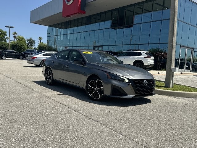 2023 Nissan Altima 2.5 SR