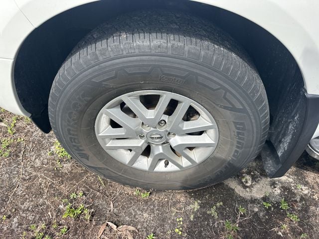 2021 Nissan Frontier SV