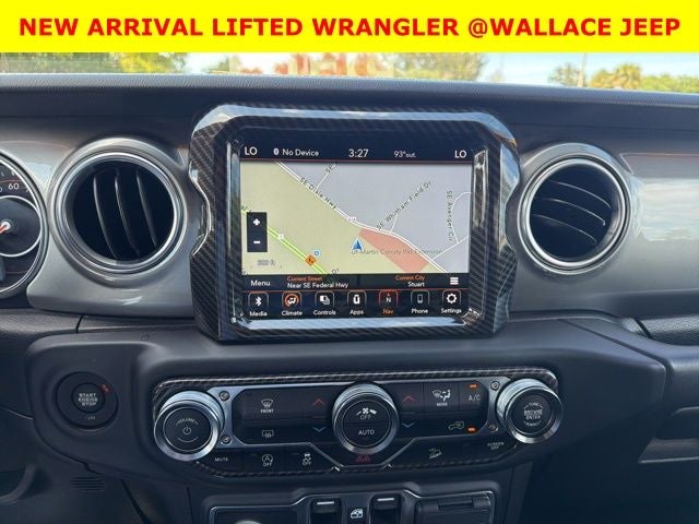 2020 Jeep Wrangler Unlimited Sahara **LIFTED**