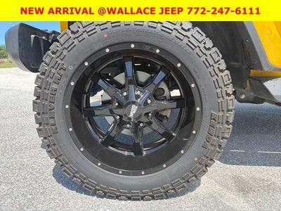 2020 Jeep Wrangler Unlimited Sahara **LIFTED**