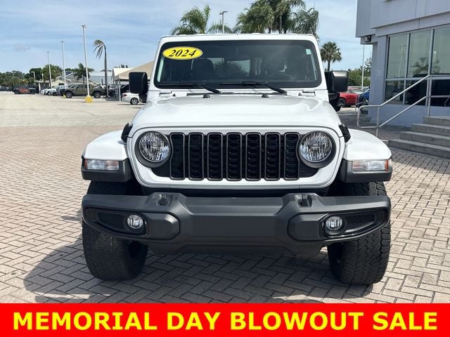 2024 Jeep Gladiator Nighthawk
