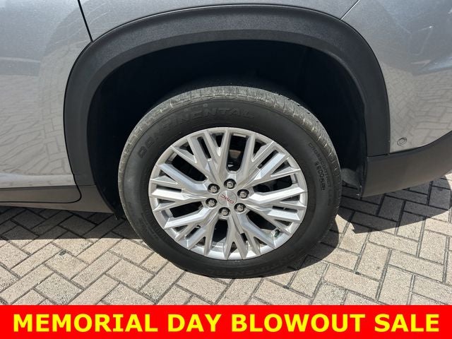 2024 GMC Acadia Elevation