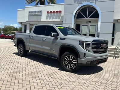 2025 GMC Sierra 1500 AT4
