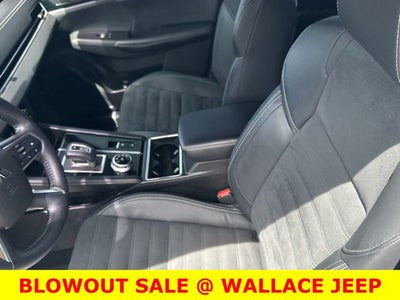 2022 Mitsubishi Outlander SE