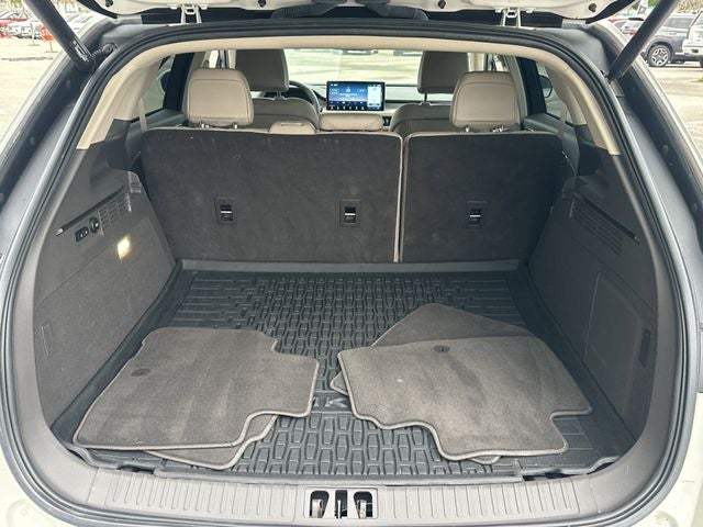 2022 Lincoln Nautilus Standard