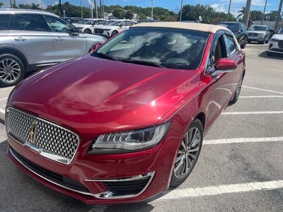 2017 Lincoln MKZ Select