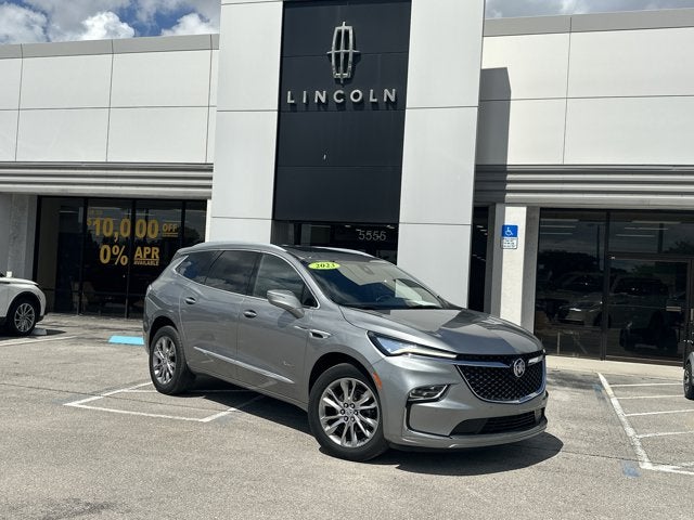 2023 Buick Enclave Avenir's photo