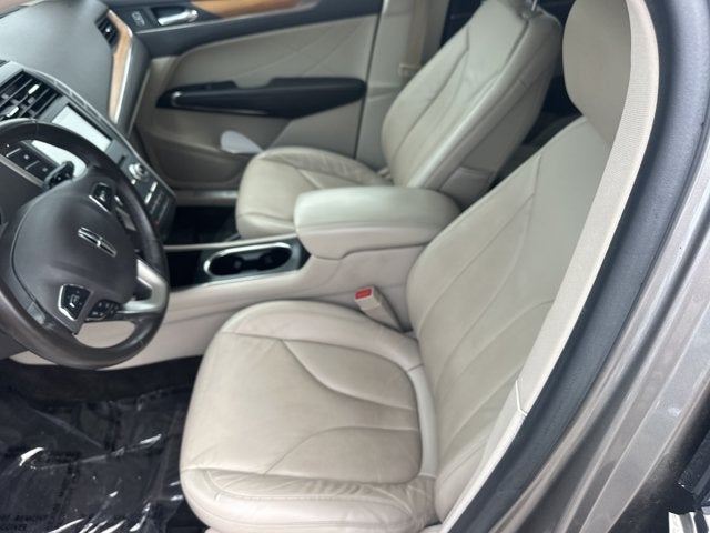 2017 Lincoln MKC Select