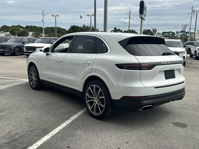 2022 Porsche Cayenne Base