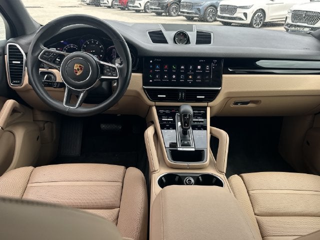 2022 Porsche Cayenne Base