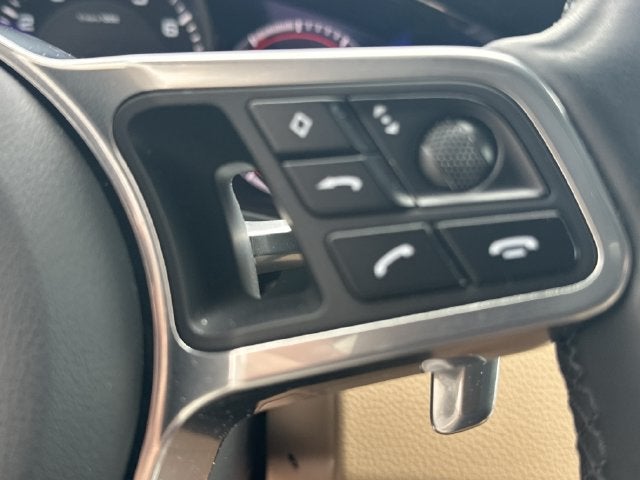 2022 Porsche Cayenne Base