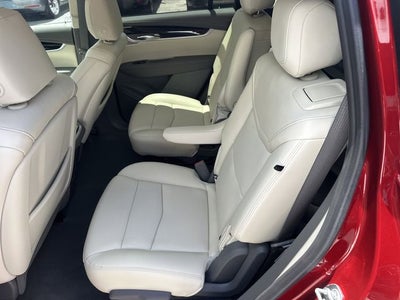 2025 Cadillac XT6 Premium Luxury